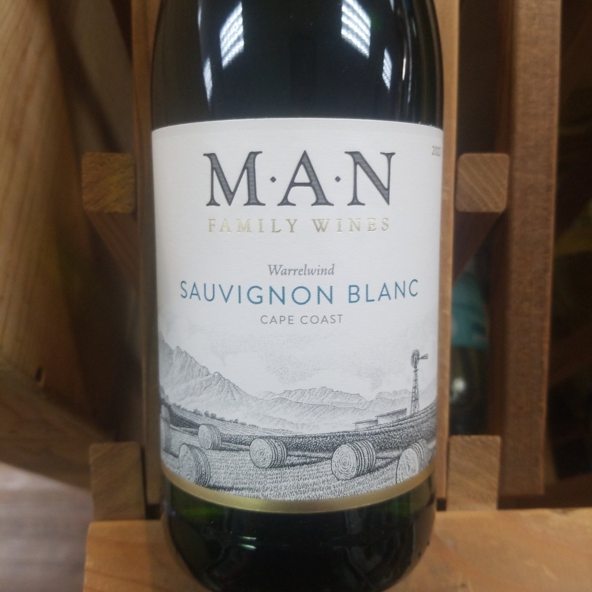 MAN Vintners Sauvignon Blanc 750ml - Sip &amp; Say