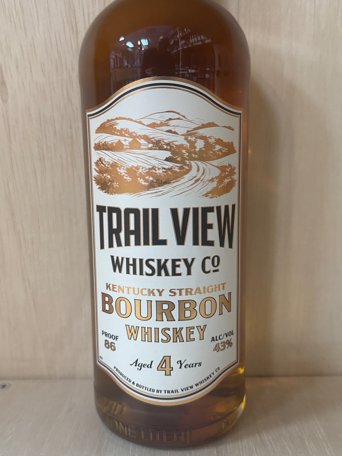 Trailview 4 Year Bourbon 1.0L