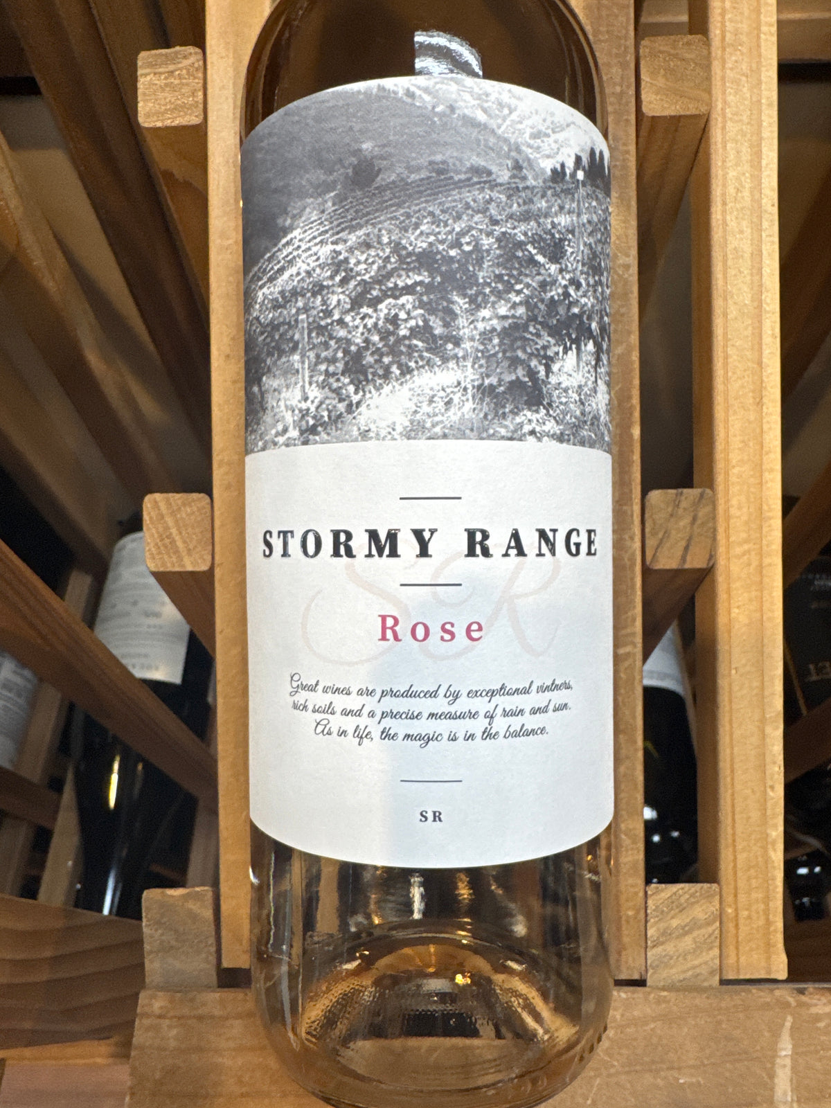 Stormy Range Rose 750ml