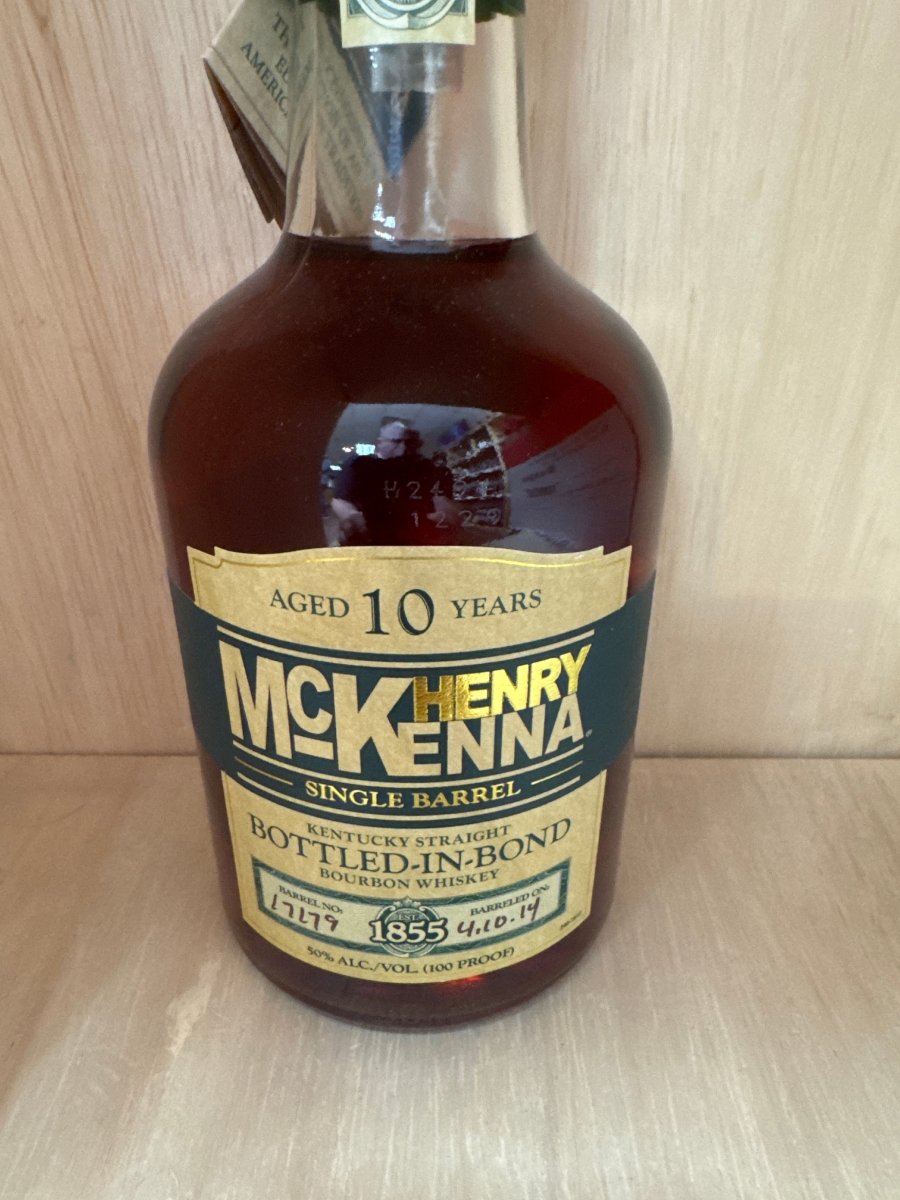 Henry McKenna 10 Year Old Single Barrel BIB Bourbon 750ml (Barreled 4 - 10 - 14) - Sip &amp; Say