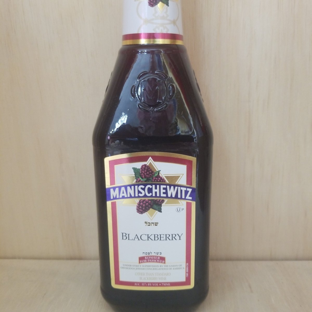 Manischewitz Blackberry 750ml (Kosher for Passover) - Sip & Say