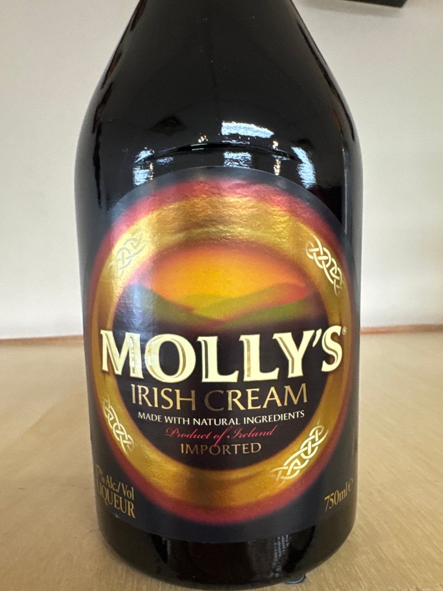 Molly&#39;s Irish Cream 750ml - Sip &amp; Say