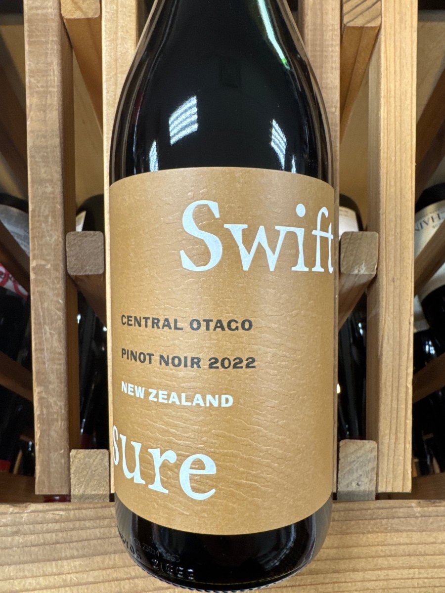 Swiftsure Pinot Noir 750ml - Sip &amp; Say