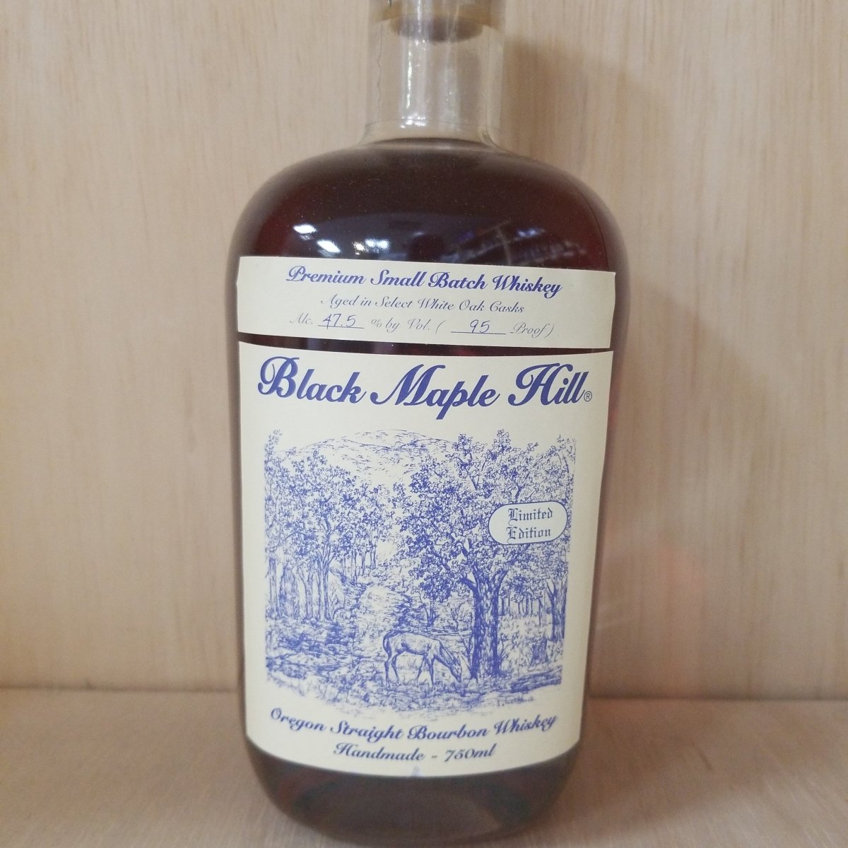 Black Maple Hill Straight Bourbon, 750ml (95 Proof) - Sip & Say