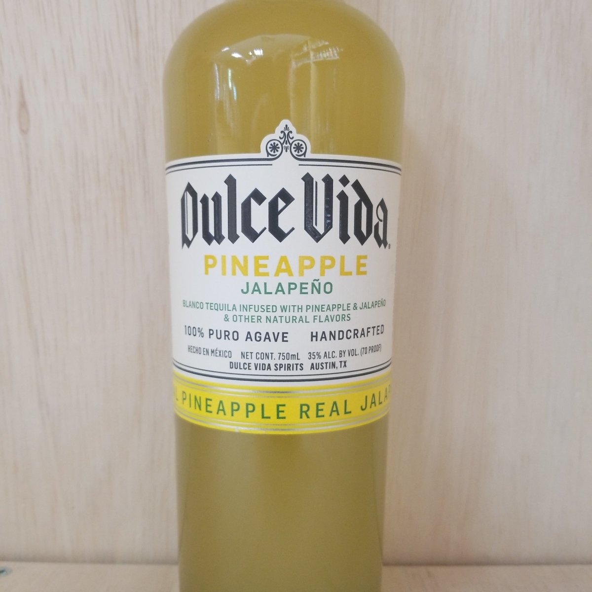Dulce Vida Pineapple/Jalapeno Tequila 50ml (Organic) (mini) - Sip &amp; Say