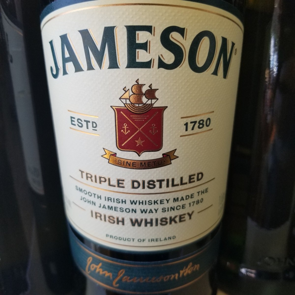 Jamisin Jameson Irish Whiskey Triple Distilled