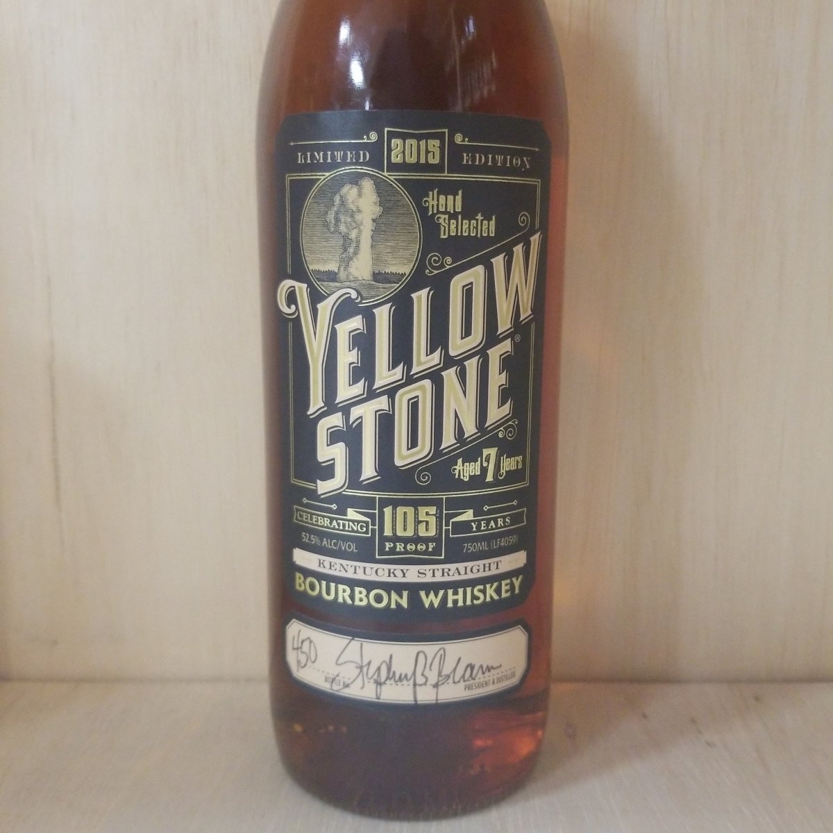 Yellowstone Limited Edition 2015 Straight Bourbon 750ml - Sip &amp; Say